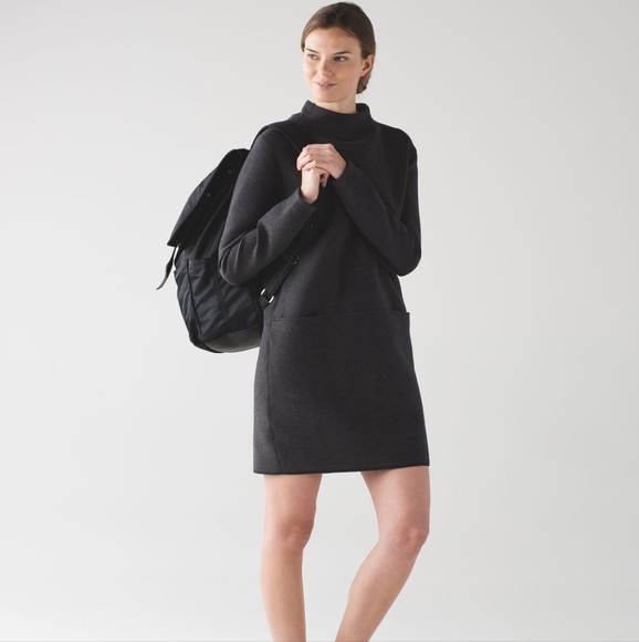 lululemon athletica Dresses & Skirts - Lululemon City Bound Dress Long Sleeve Grey Black Dress Size 6